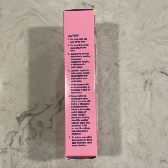 Biore Nose+Face Blackhead Remover Pore Strips, 12 Nose + 12 Face Strips - Picture 2 of 4